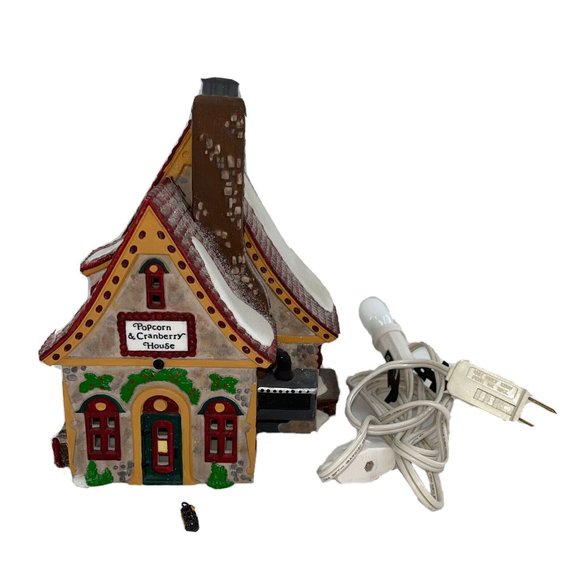 Department 56 Other - DEPT 56 HERITAGE VILLAGE NORTH POLE SERIES -#56388  POPCORN AND CRANBERRY HOUSE